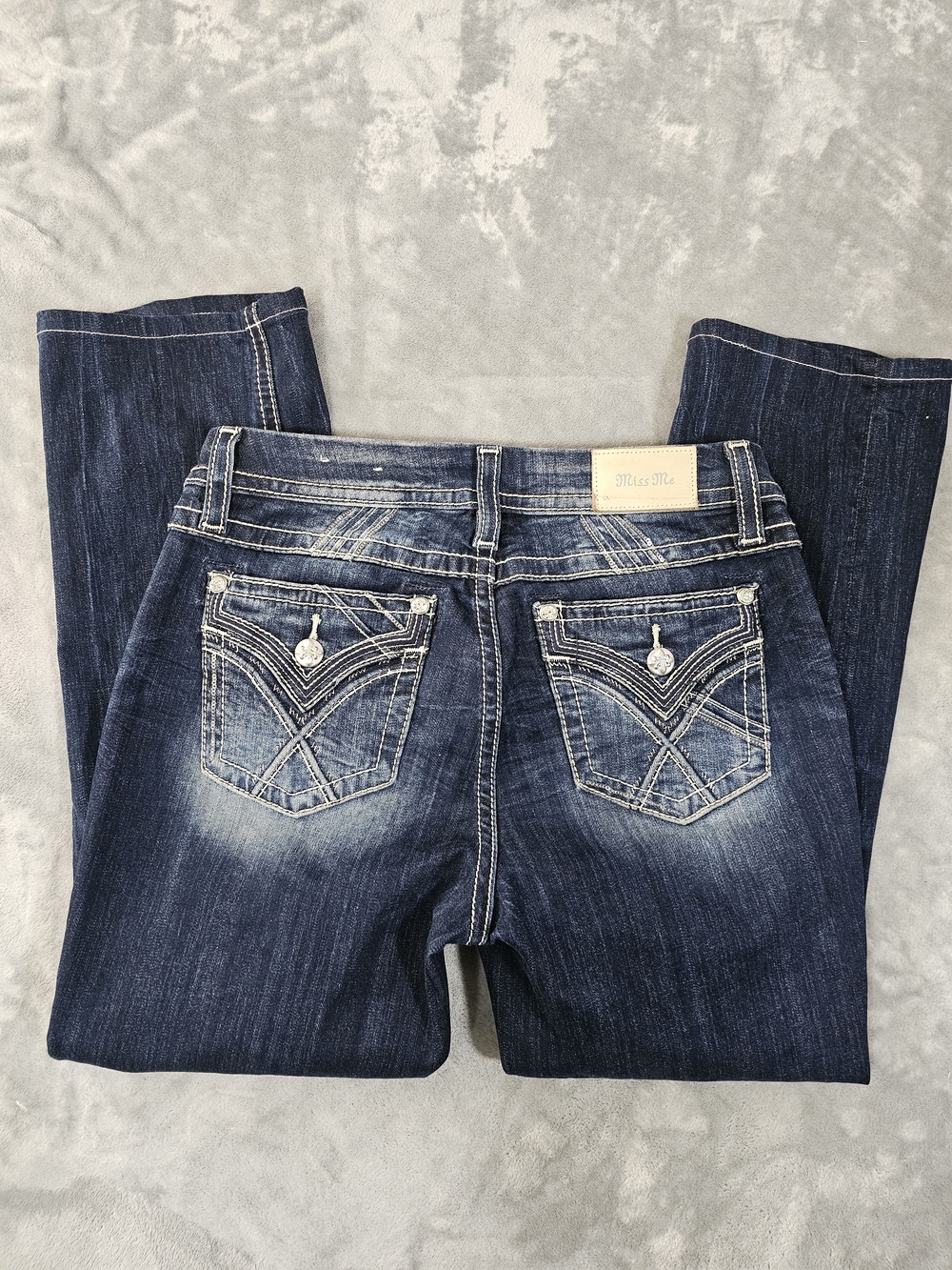Miss Me Women's Dark Blue Embroidered Back Pocket Jeans Sz 28